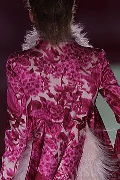 Look 19